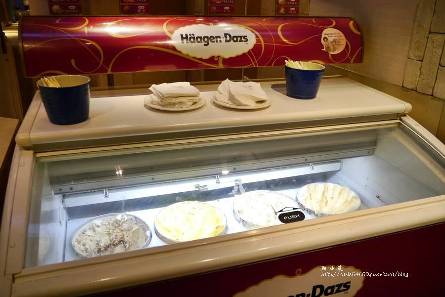 漢來海港餐廳 巨蛋店‧聽說它們家的海鮮和甜點很強,餐點多到無所挑起,但場地太大我不知怎麼拍o_0 - 第37張圖 1 (52)