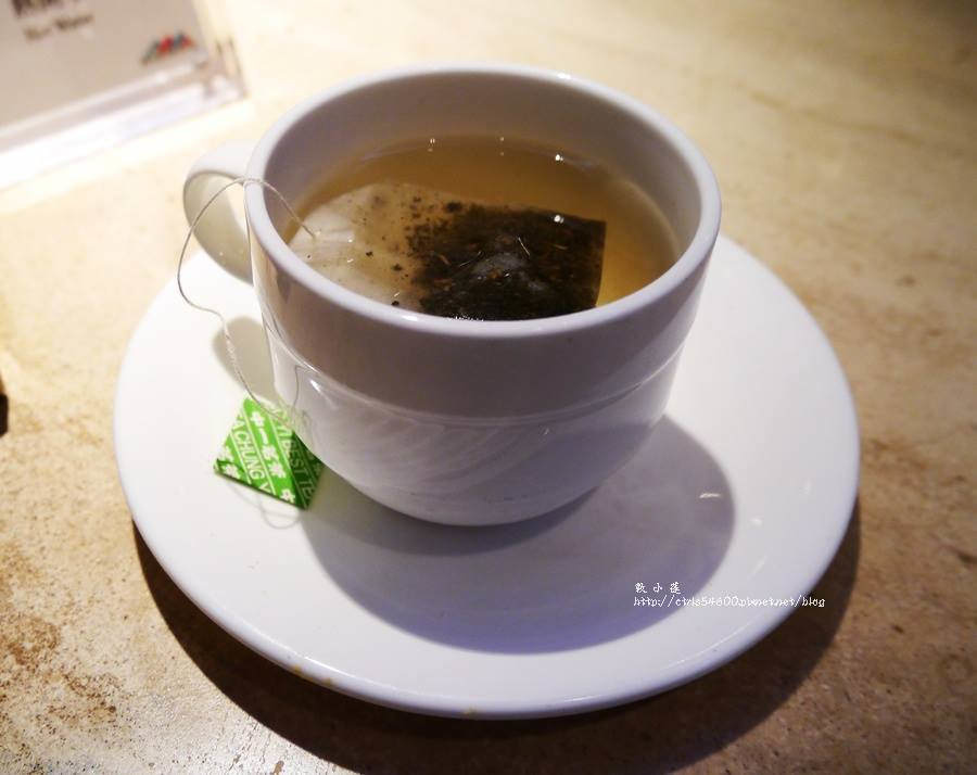 漢來海港餐廳 巨蛋店‧聽說它們家的海鮮和甜點很強,餐點多到無所挑起,但場地太大我不知怎麼拍o_0 - 第52張圖 1 (51)