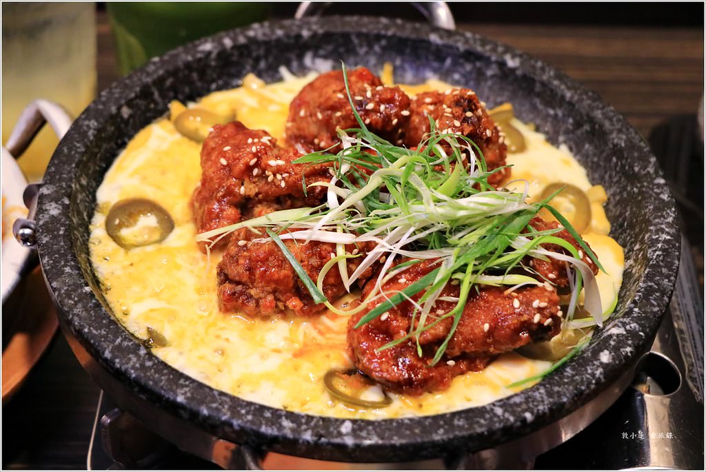 玉豆腐韓國家庭料理‧ 聚餐新選擇 五款小菜無限續吃到飽 激推熔岩起司炸雞 濃郁起司炸雞讓人欲罷不能 - 第25張圖 IMG_1773