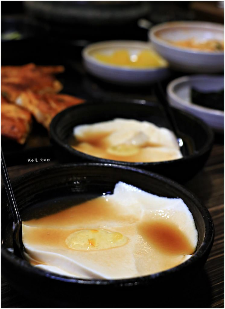 玉豆腐韓國家庭料理‧ 聚餐新選擇 五款小菜無限續吃到飽 激推熔岩起司炸雞 濃郁起司炸雞讓人欲罷不能 - 第30張圖 IMG_1803