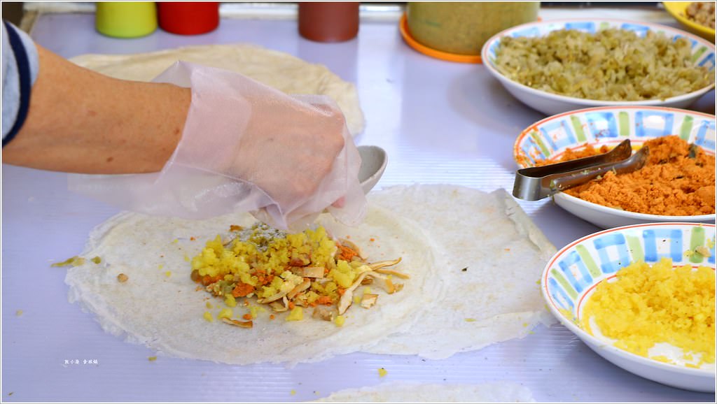 中正市場小市民春捲‧市場小吃銅板美食,不用清明也能吃春捲 - 第9張圖 IMG_1536