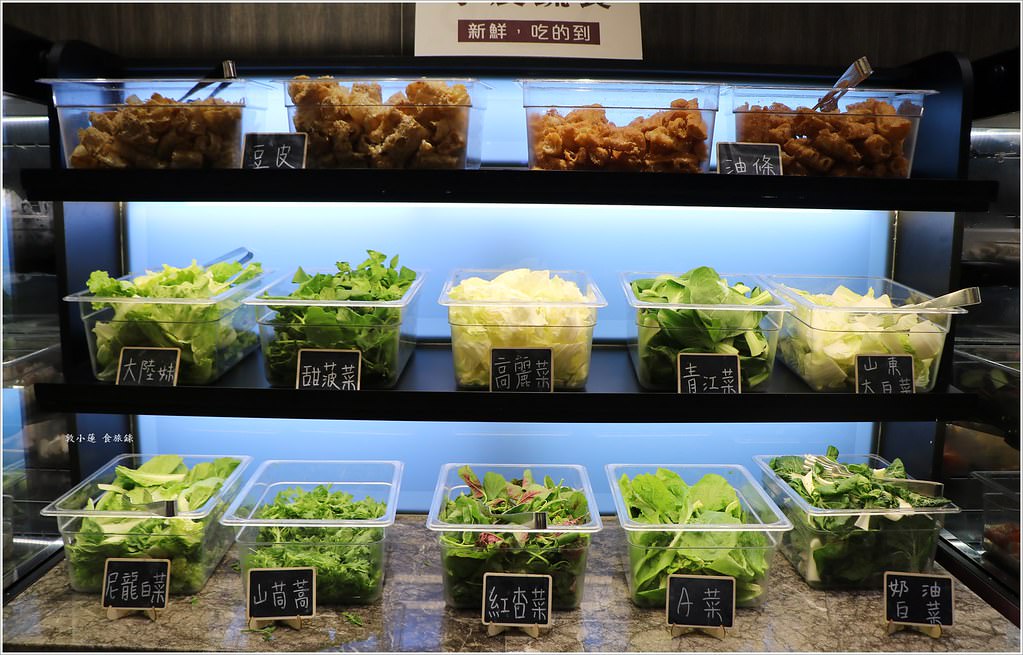 木櫃工廠創意鍋物 MUQE Factory‧麗尊酒店澳洲和牛吃到飽,現撈活跳跳白蝦,在地小農時蔬、哈根達史無限量供應 - 第23張圖 IMG_6887