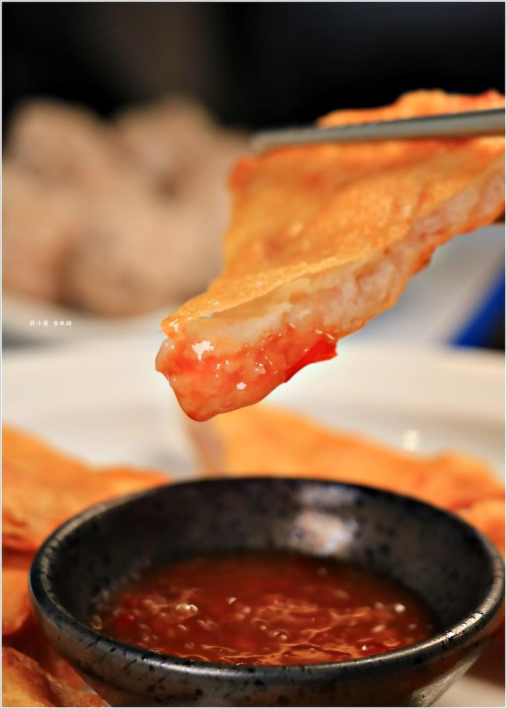 千槢小館‧天然發酵酸菜白肉鍋,月亮蝦餅酥脆又紮實,粉專打卡就送肉 - 第12張圖 IMG_9110