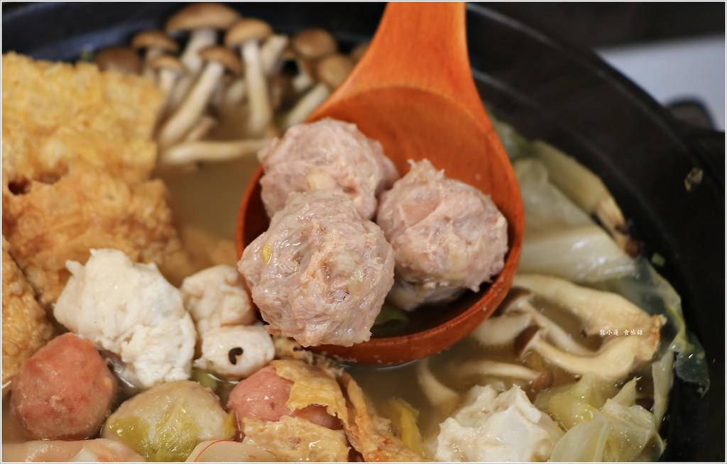 千槢小館‧天然發酵酸菜白肉鍋,月亮蝦餅酥脆又紮實,粉專打卡就送肉 - 第32張圖 IMG_9284