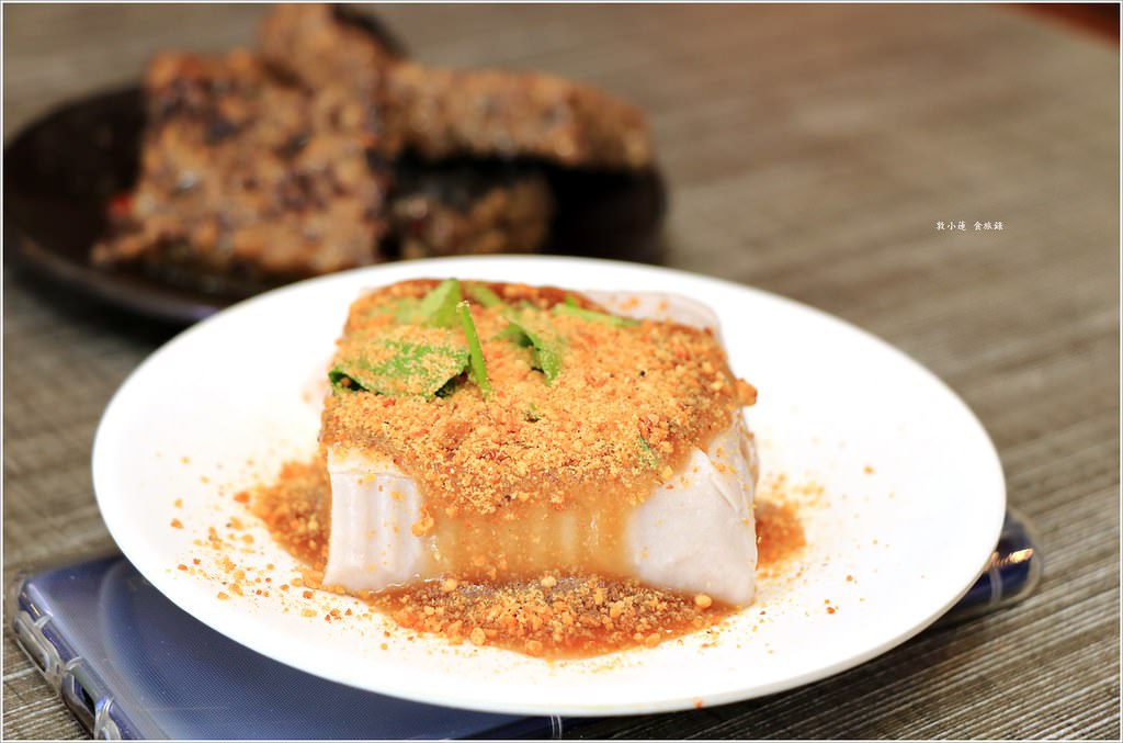 路邊小麵館‧很任性也有個性的麵食館,想吃麵看運氣,手工自製麵不能錯過,花生豆腐又綿又Q - 第6張圖 IMG_0103