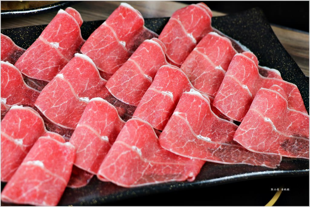 玖玖香一品鍋‧558鍋品吃到飽,9種肉品,7種湯頭任選,滿滿的蛤蜊無限量供應不加價 - 第27張圖 IMG_1979