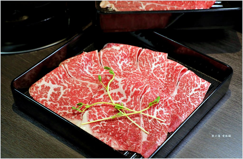 秘盟和牛海鮮麻辣鴛鴦鍋‧多種吃到飽模式 熟成牛肉、汶萊皇室蝦、花蟹 哈根達斯、瑞士莫凡彼 隨你吃【歇業】 - 第33張圖 IMG_4501