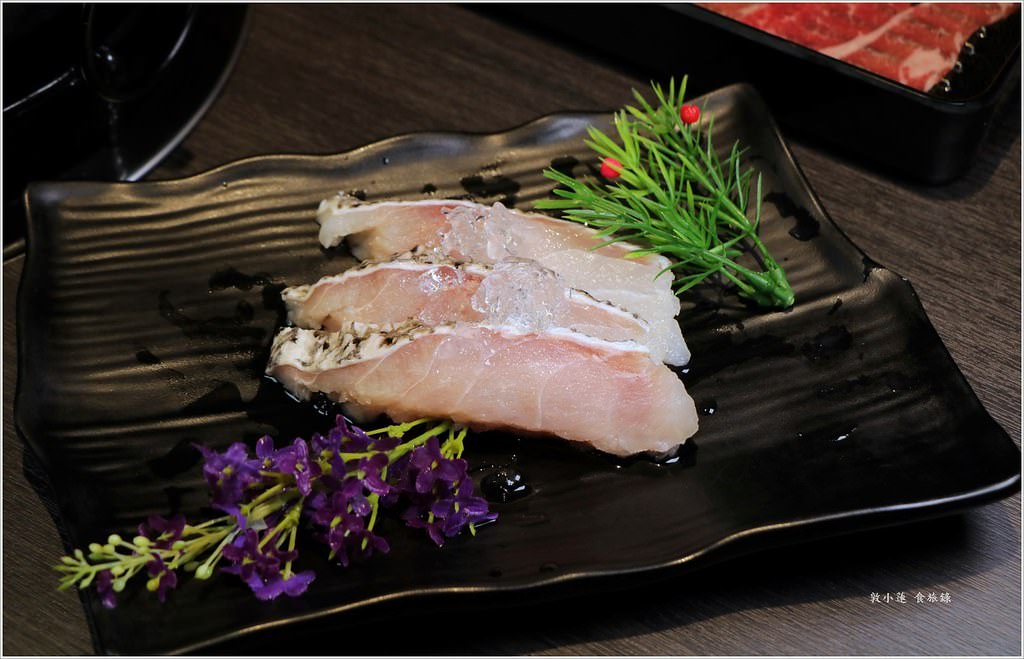 秘盟和牛海鮮麻辣鴛鴦鍋‧多種吃到飽模式 熟成牛肉、汶萊皇室蝦、花蟹 哈根達斯、瑞士莫凡彼 隨你吃【歇業】 - 第30張圖 IMG_4515
