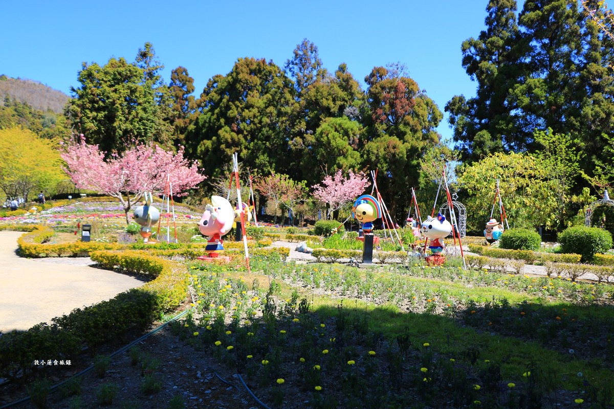 清境農場小瑞士花園‧著名的水上教堂、落羽松步道及綠光森林花園,晚上還有燈光秀 - 第18張圖 清境農場小瑞士花園‧著名的水上教堂、落羽松步道及綠光森林花園,晚上還有燈光秀