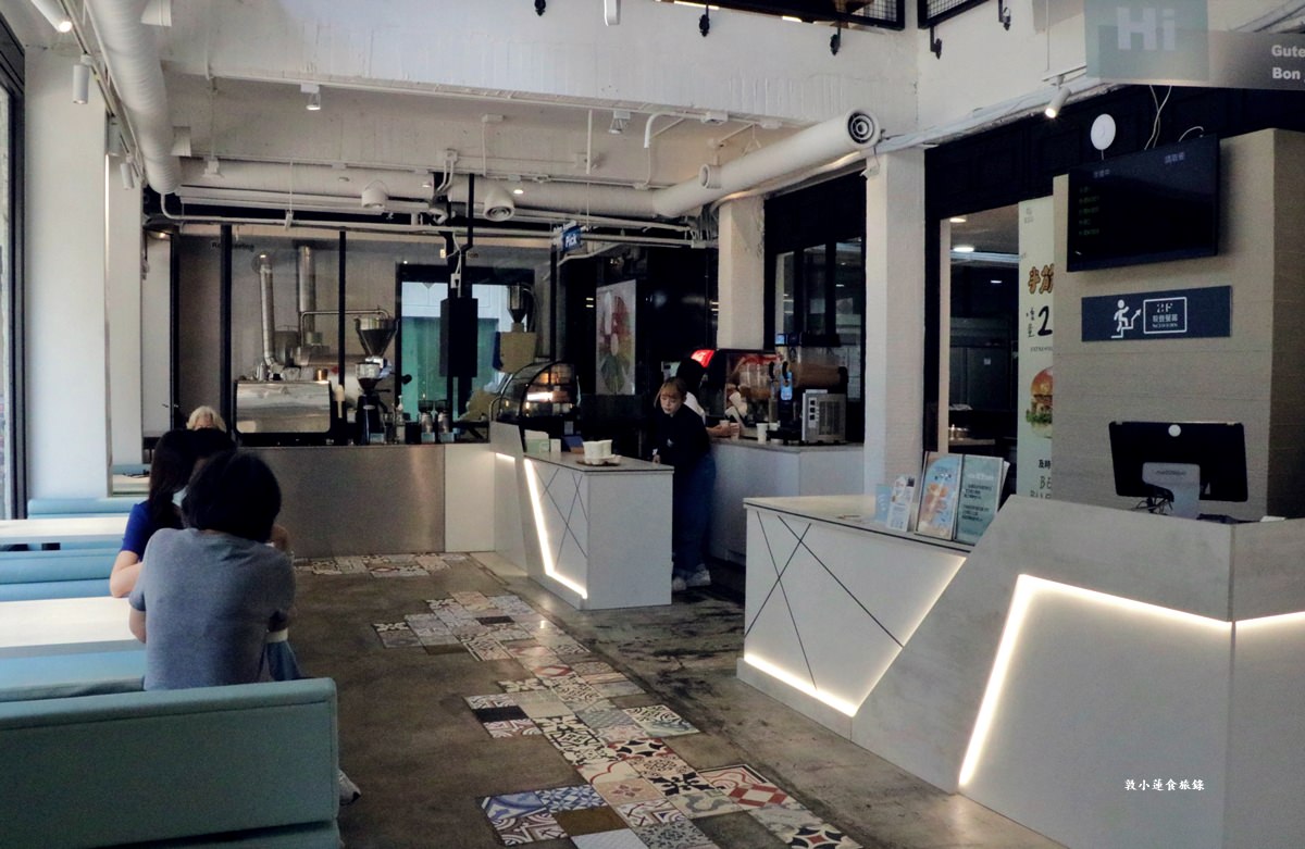 及時樂漢堡 Sizzlove Burger‧純白文青美式漢堡店,無用餐時間限制,臨近信義國小站、美麗島捷運站 - 第3張圖 及時樂漢堡 Sizzlove Burger‧純白文青美式漢堡店,無用餐時間限制,臨近信義國小站、美麗島捷運站