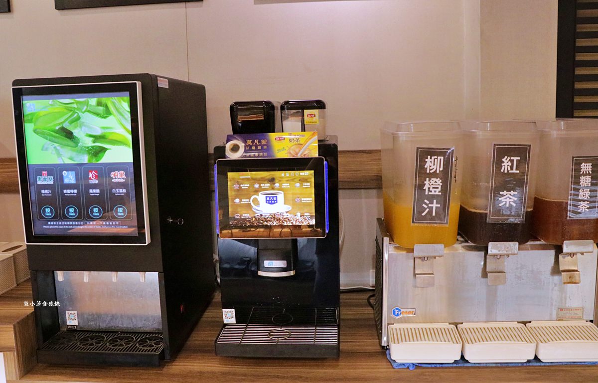 孫東寶plus館 小港崇文店‧台式牛排教父孫東寶全新升級,自助吧$250 起吃到飽,20種排餐新選擇,5分熟大丁骨牛排超過癮!! - 第18張圖 孫東寶plus館 小港崇文店‧台式牛排教父孫東寶全新升級,自助吧$250 起吃到飽,20種排餐新選擇,5分熟大丁骨牛排超過癮!!