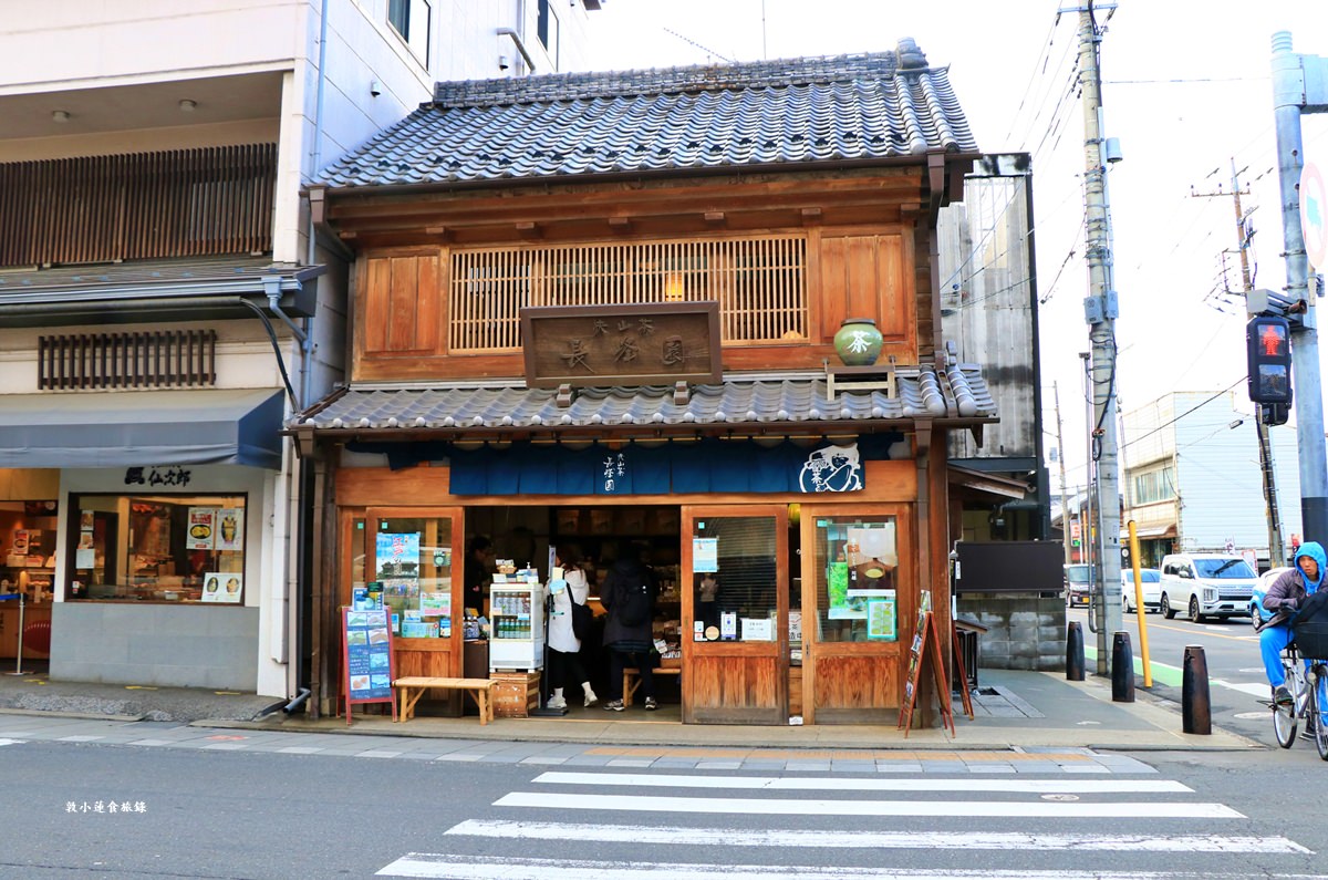 【崎玉川越】狭山茶長峰園 川越札の辻店‧川越必逛的明治時期百年老店長峰園，二樓 狭山カフェ和芳庵別錯過