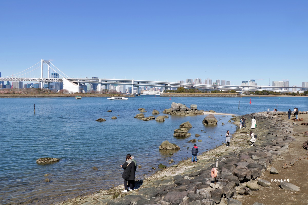 【東京台場】台場Diver City&御台場海濱公園‧人造海濱公園,迷人的彩虹大橋對映台場的自由女神像,獨角獸鋼彈RX-0回來了!! - 第14張圖 【東京台場】台場Diver City&御台場海濱公園‧人造海濱公園,迷人的彩虹大橋對映台場的自由女神像,獨角獸鋼彈RX-0回來了!!