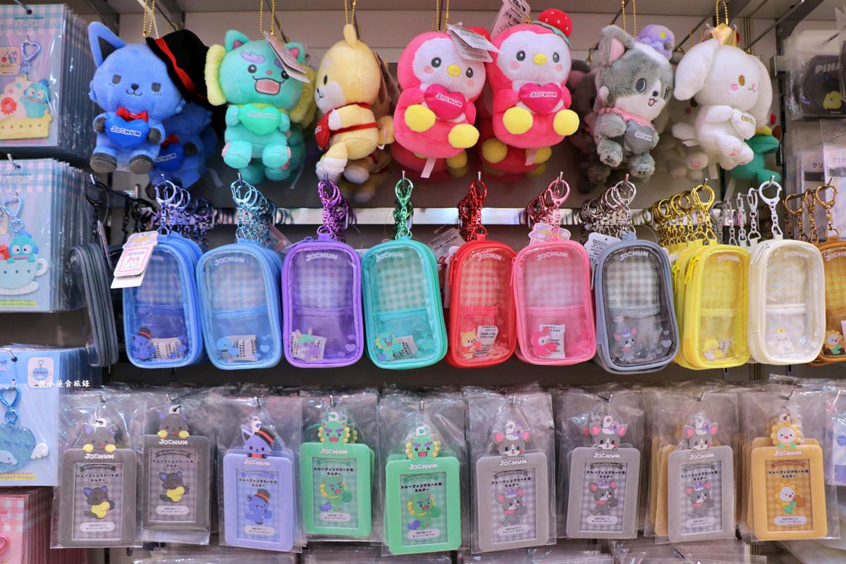 【東京台場】Hello Kitty Japan Diver City Tokyo‧全東京最大的Hello Kitty店舖就在這，內附設餐飲，無嘴貓迷們不能錯過的專賣店!!