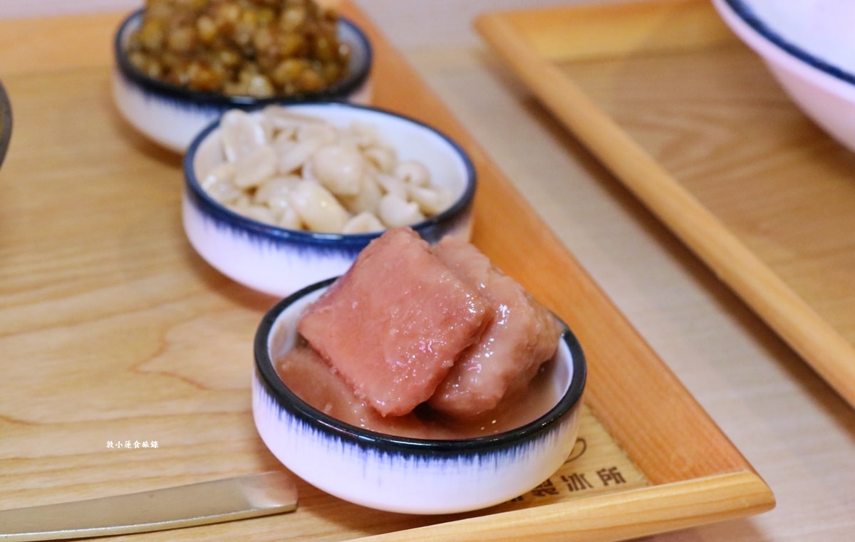 允川製冰所‧文青風格剉冰店，9種特製雪花冰，27種配料選擇，5星評價真材實料!!