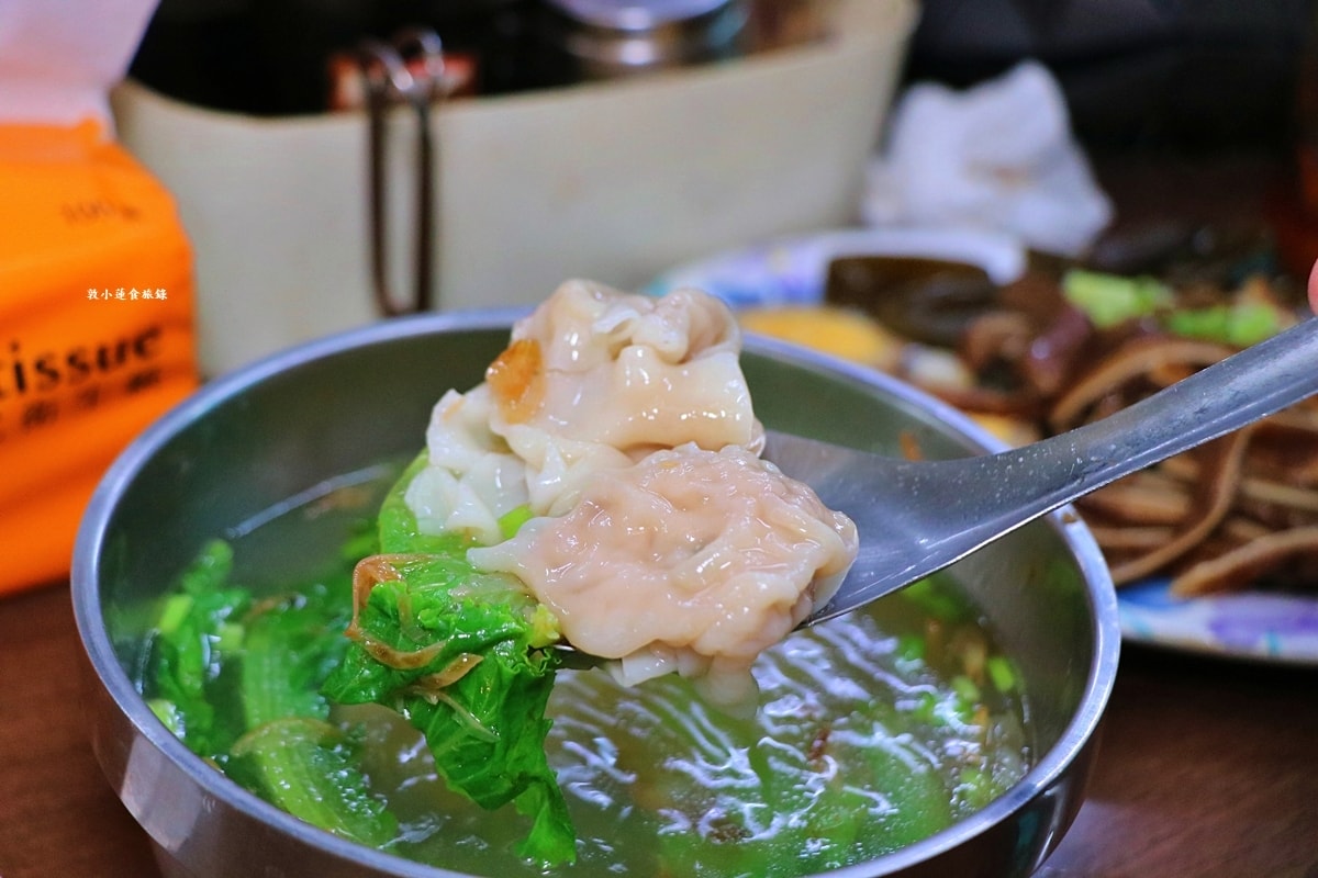 真好味小吃陽春麵‧藏身在國民市場的低調小吃,一甲子的古早味陽吃麵 - 第8張圖 真好味小吃陽春麵‧藏身在國民市場的低調小吃,一甲子的古早味陽吃麵