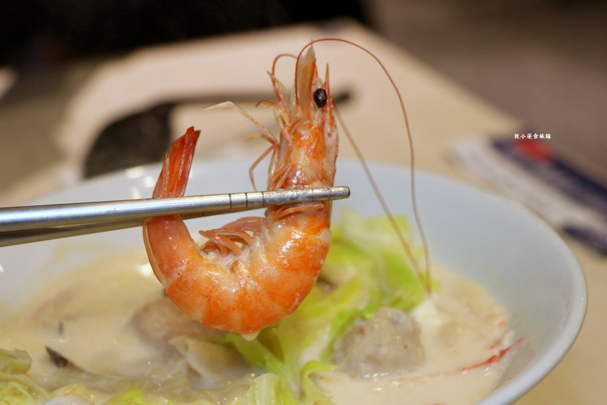 二番紅鍋燒食事 林森店‧鹹、重、酸、辣多種口味鍋燒麵,麵條11種麵條任選 - 第12張圖 二番紅鍋燒食事 林森店‧鹹、重、酸、辣多種口味鍋燒麵,麵條11種麵條任選
