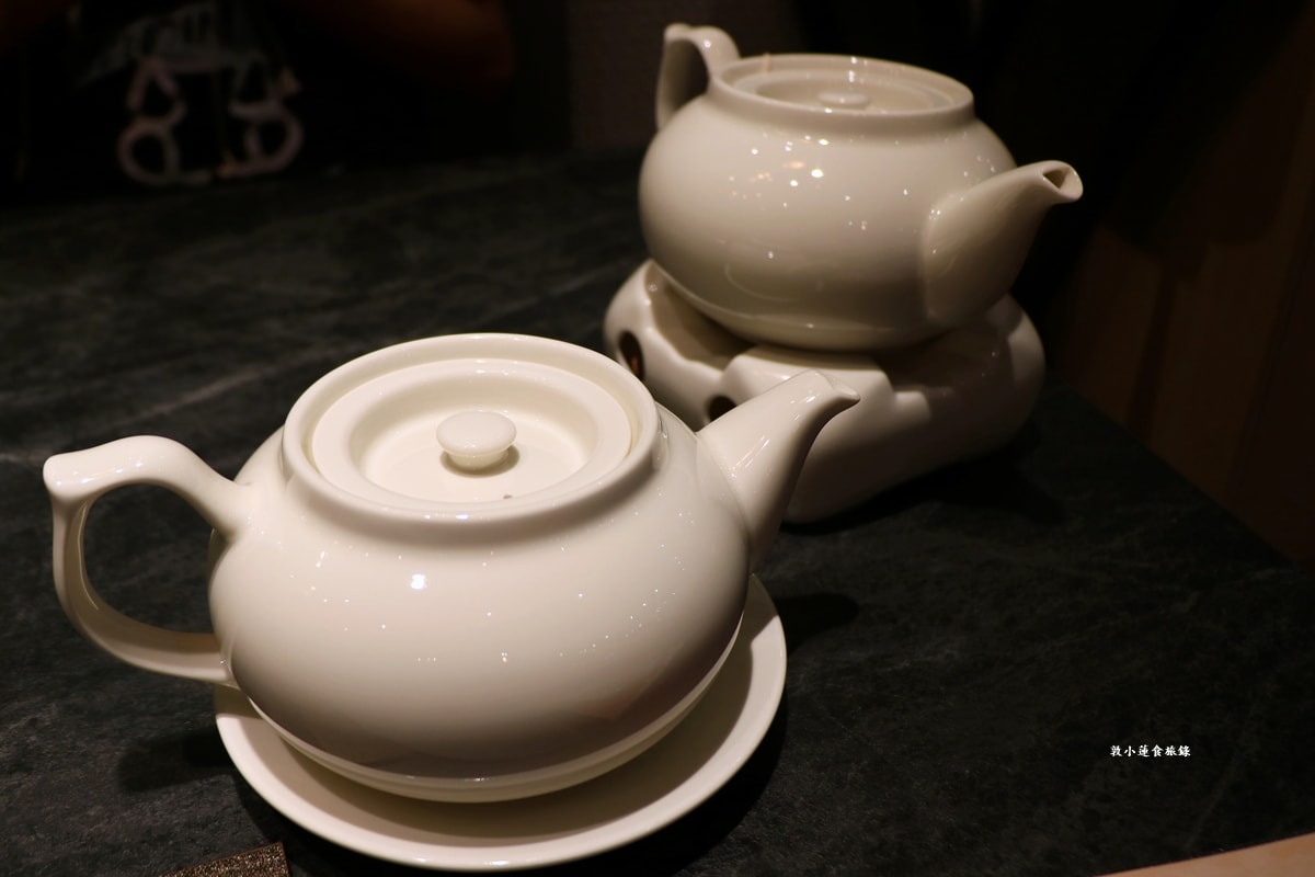 白玉樓經典台菜 夢時代店‧夢時代新店新開幕，辦桌料理新選擇，台味十足超下飯，一人也可以品嚐到台菜料理