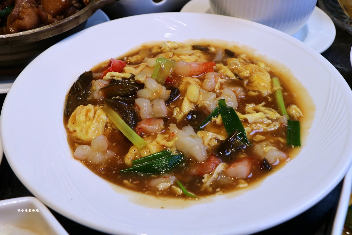白玉樓經典台菜 夢時代店‧夢時代新店新開幕，辦桌料理新選擇，台味十足超下飯，一人也可以品嚐到台菜料理