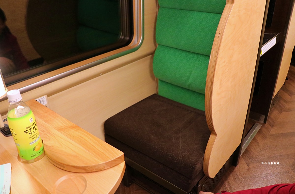 【鳥取米子】八雲號列車 やくも‧新進化特急列車-273系八雲號,體驗半包廂列車,漂亮的雲朵桌子讓用餐更便利 - 第30張圖 【鳥取米子】八雲號列車 やくも‧新進化特急列車-273系八雲號,體驗半包廂列車,漂亮的雲朵桌子讓用餐更便利