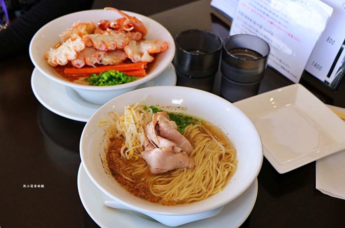 【鳥取境港】丸八紅楚蟹拉麵店‧日本冬季必吃美食，紅楚蟹拉麵湯頭濃郁，麵條Q勁大份量