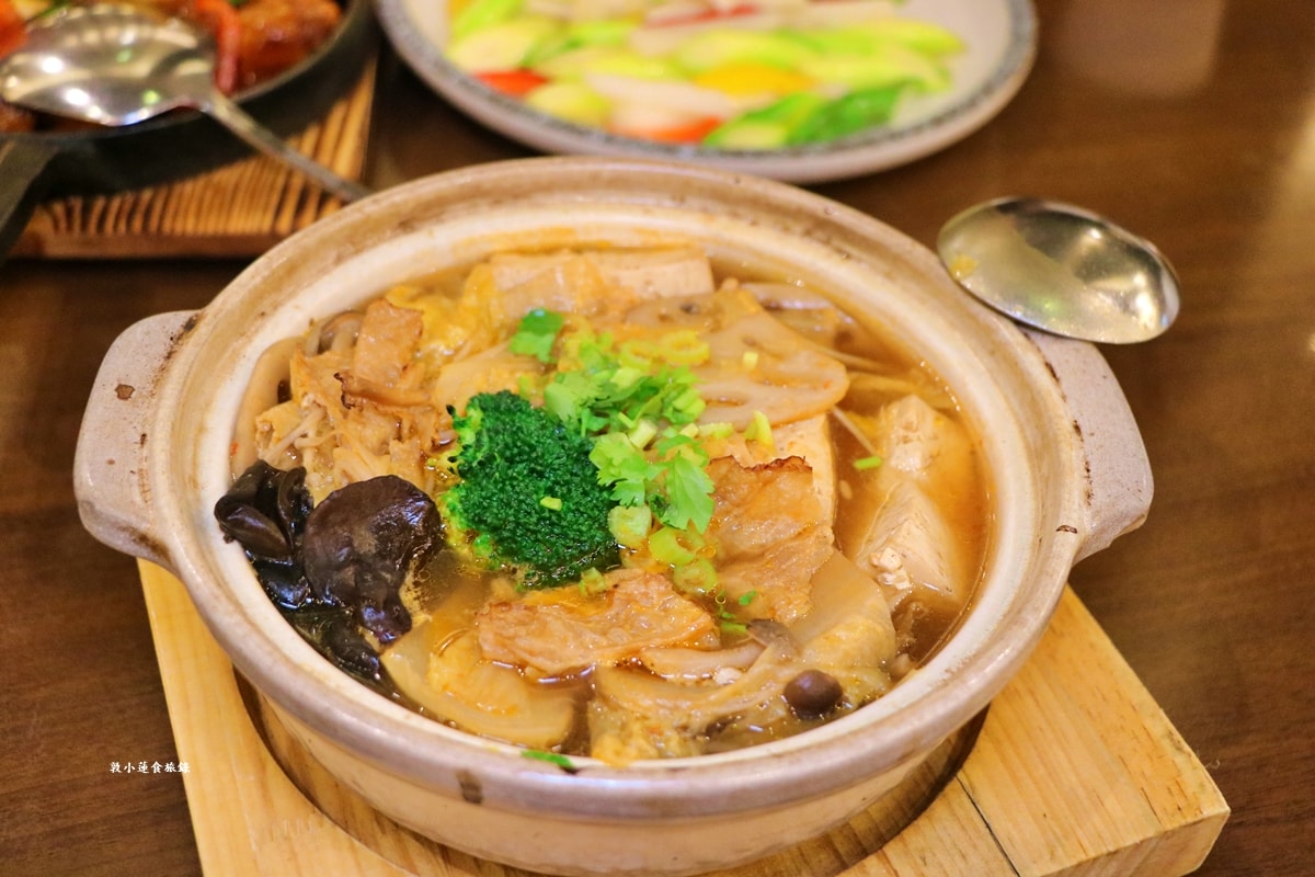 漢來蔬食 佛館店‧簡約禪風空間，五星素食料理，單點、合菜都很適合