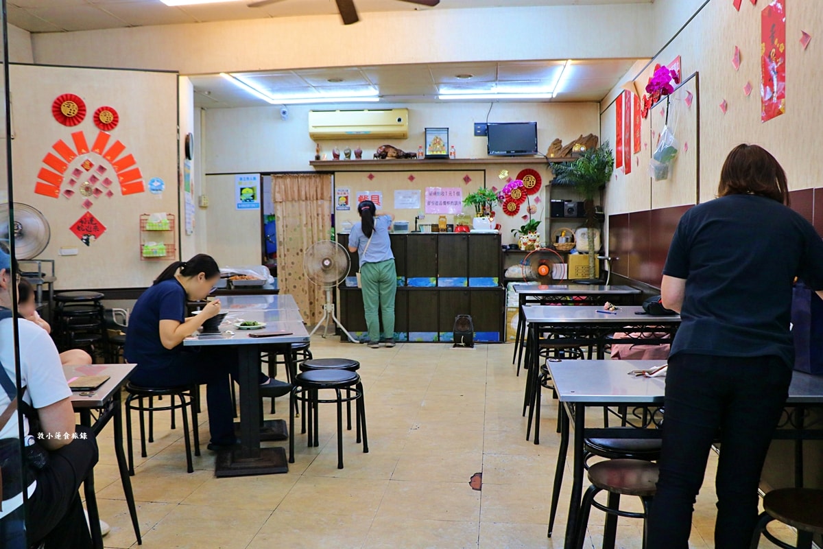 無餓不坐麵食館‧傳統麵食館,5種麵條多種選擇,滷味小菜不能錯過 - 第5張圖 無餓不坐麵食館‧傳統麵食館,5種麵條多種選擇,滷味小菜不能錯過