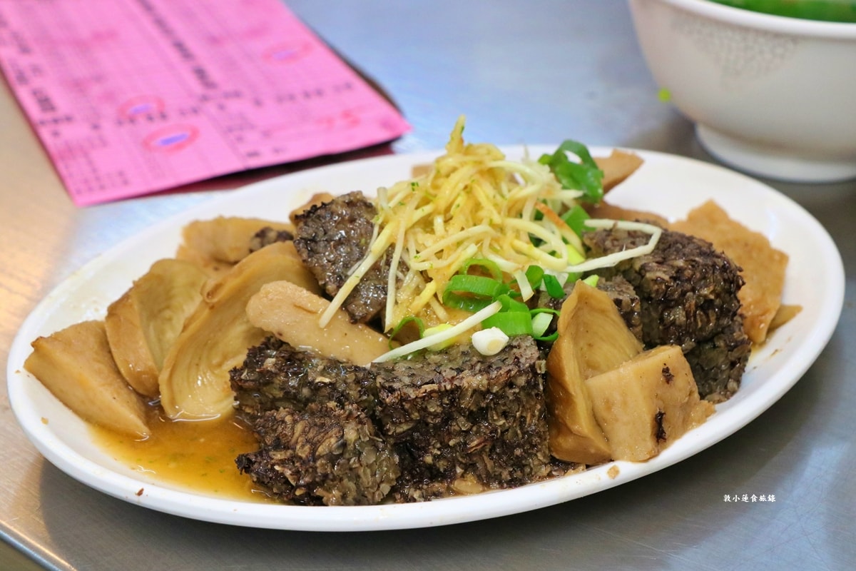 無餓不坐麵食館‧傳統麵食館,5種麵條多種選擇,滷味小菜不能錯過 - 第7張圖 無餓不坐麵食館‧傳統麵食館,5種麵條多種選擇,滷味小菜不能錯過