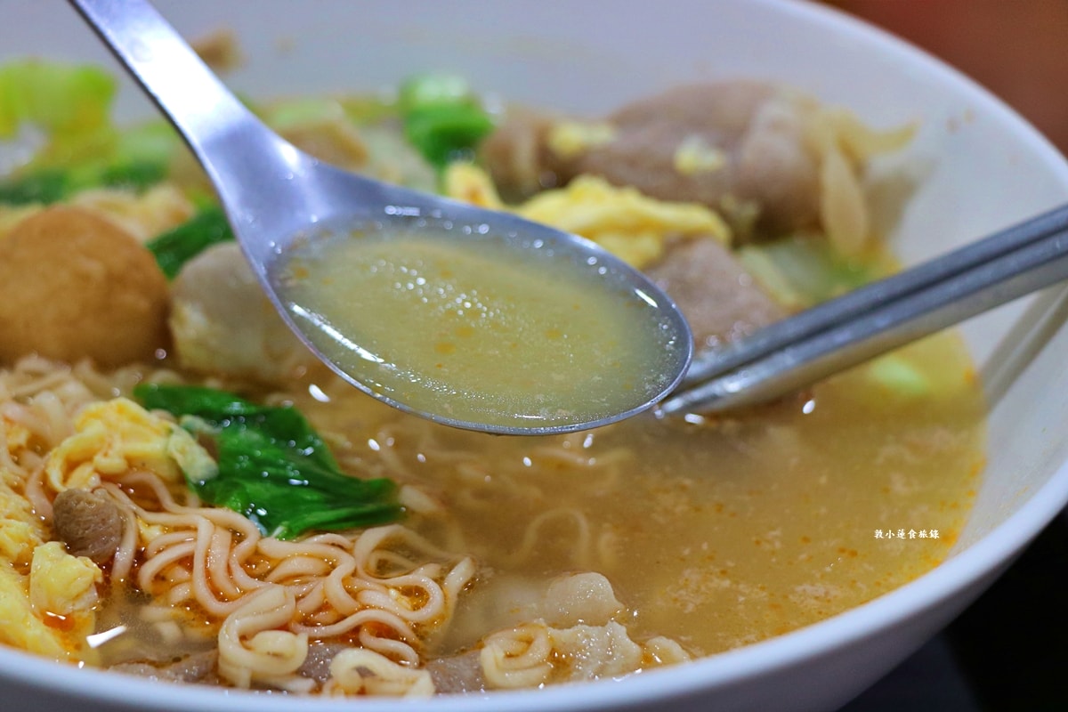 秀娥鍋燒意麵‧清爽高湯,配料豐富大滿足,鮮蝦、豬肉片都可客製化 - 第14張圖 秀娥鍋燒意麵‧清爽高湯,配料豐富大滿足,鮮蝦、豬肉片都可客製化