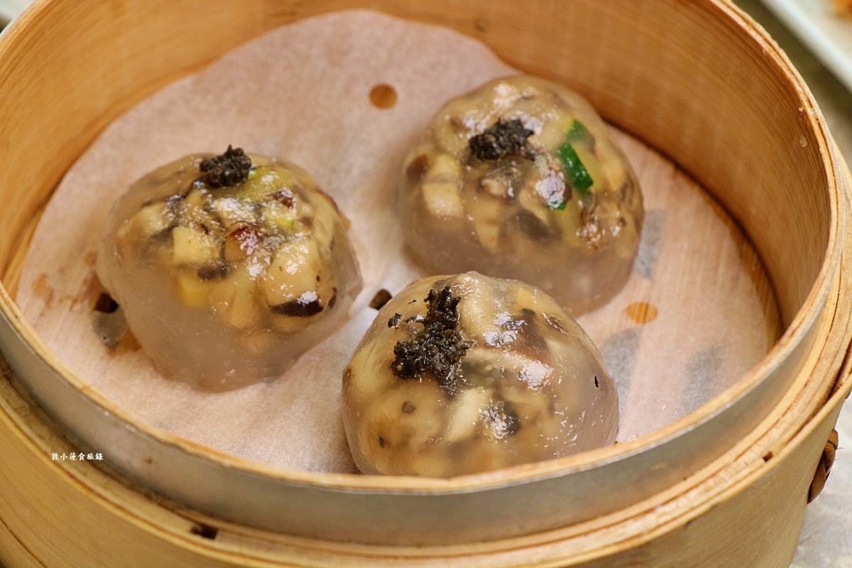 好事泰點心麵店‧香港師傅駐店料理純正港茶,秘製豬扒乾麵,蠔皇蒸鳳爪、海鮮韭菜餅、不能錯過脆皮焗叉燒包 - 第9張圖 好事泰點心麵店‧香港師傅駐店料理純正港茶,秘製豬扒乾麵,蠔皇蒸鳳爪、海鮮韭菜餅、不能錯過脆皮焗叉燒包