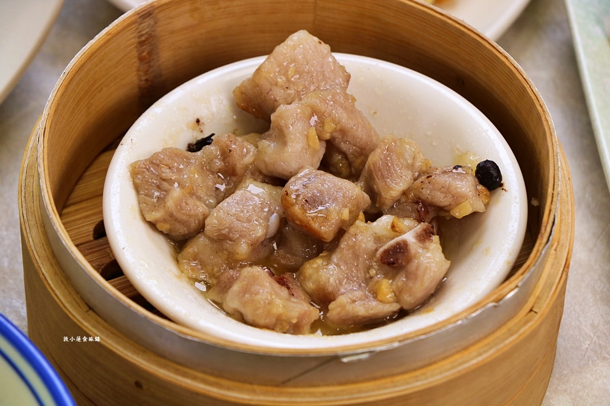 好事泰點心麵店‧香港師傅駐店料理純正港茶,秘製豬扒乾麵,蠔皇蒸鳳爪、海鮮韭菜餅、不能錯過脆皮焗叉燒包 - 第8張圖 好事泰點心麵店‧香港師傅駐店料理純正港茶,秘製豬扒乾麵,蠔皇蒸鳳爪、海鮮韭菜餅、不能錯過脆皮焗叉燒包