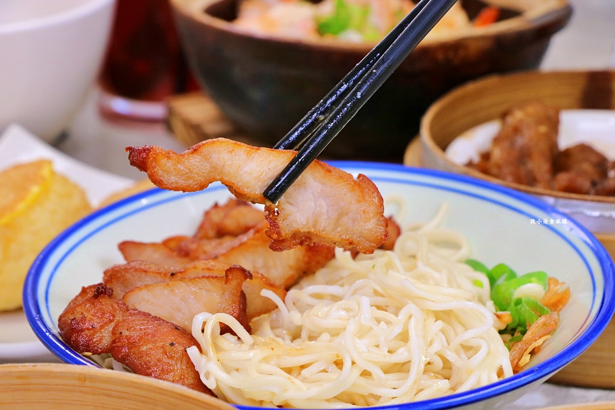 好事泰點心麵店‧香港師傅駐店料理純正港茶,秘製豬扒乾麵,蠔皇蒸鳳爪、海鮮韭菜餅、不能錯過脆皮焗叉燒包 - 第25張圖 好事泰點心麵店‧香港師傅駐店料理純正港茶,秘製豬扒乾麵,蠔皇蒸鳳爪、海鮮韭菜餅、不能錯過脆皮焗叉燒包