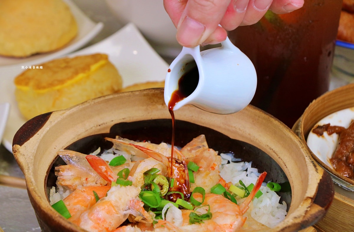 好事泰點心麵店‧香港師傅駐店料理純正港茶,秘製豬扒乾麵,蠔皇蒸鳳爪、海鮮韭菜餅、不能錯過脆皮焗叉燒包 - 第28張圖 好事泰點心麵店‧香港師傅駐店料理純正港茶,秘製豬扒乾麵,蠔皇蒸鳳爪、海鮮韭菜餅、不能錯過脆皮焗叉燒包