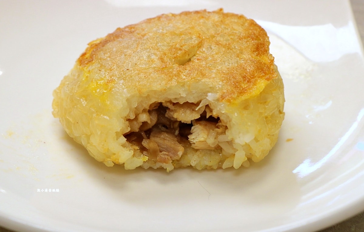 好事泰點心麵店‧香港師傅駐店料理純正港茶,秘製豬扒乾麵,蠔皇蒸鳳爪、海鮮韭菜餅、不能錯過脆皮焗叉燒包 - 第18張圖 好事泰點心麵店‧香港師傅駐店料理純正港茶,秘製豬扒乾麵,蠔皇蒸鳳爪、海鮮韭菜餅、不能錯過脆皮焗叉燒包