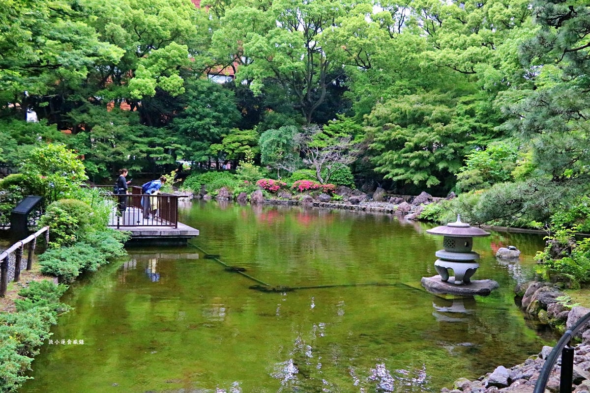 【神奈川橫濱】橫濱公園 彼我庭園‧日本最古老的公園,寧靜的日式庭園春賞鬱金香,秋看楓紅葉 - 第15張圖 【神奈川橫濱】橫濱公園 彼我庭園‧日本最古老的公園,寧靜的日式庭園春賞鬱金香,秋看楓紅葉