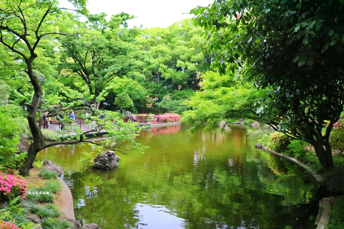 【神奈川橫濱】橫濱公園 彼我庭園‧日本最古老的公園,寧靜的日式庭園春賞鬱金香,秋看楓紅葉 - 第3張圖 【神奈川橫濱】橫濱公園 彼我庭園‧日本最古老的公園,寧靜的日式庭園春賞鬱金香,秋看楓紅葉