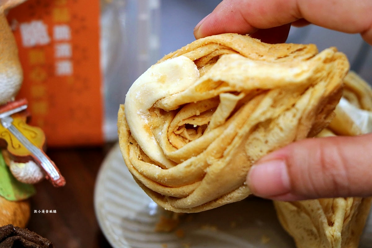 2025 最強伴手禮就選它!!脆滴滴水滴厚蛋捲！團購美食新寵兒，厚實酥脆水滴蛋捲越吃越刷嘴!!