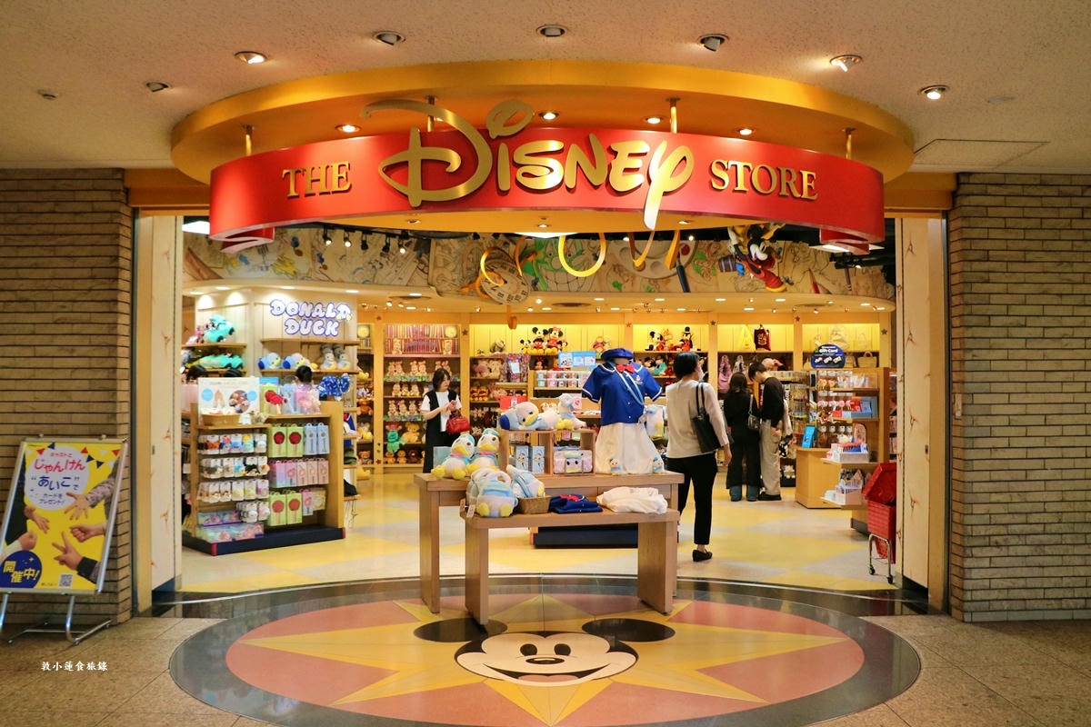 【神奈川橫濱】米奇ディズニーストア横浜アット店‧迪士尼商店DISNEY STORE，眾人喜愛的米奇、米妮、唐老鴨周邊商品通通有