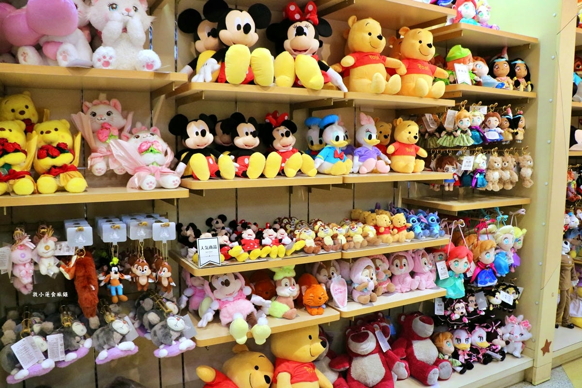 【神奈川橫濱】米奇ディズニーストア横浜アット店‧迪士尼商店DISNEY STORE，眾人喜愛的米奇、米妮、唐老鴨周邊商品通通有