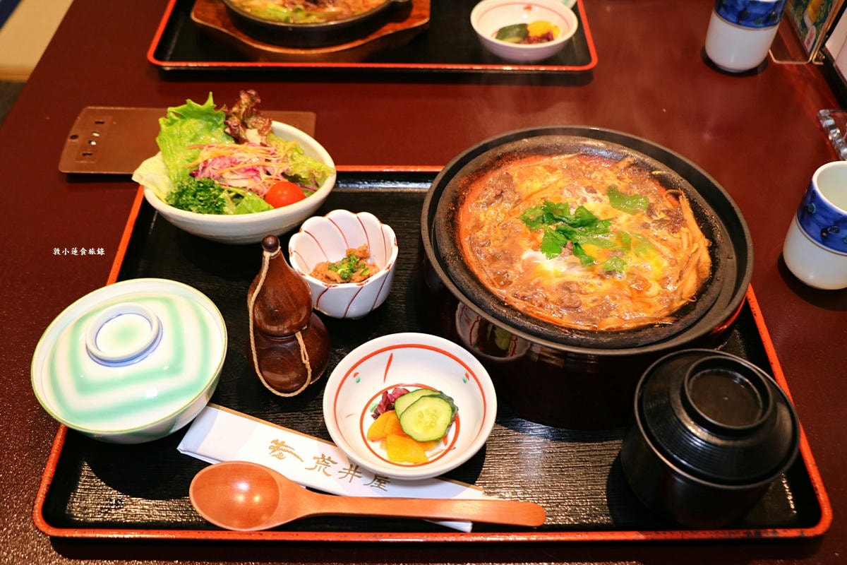 【神奈川橫濱】荒井屋牛鍋 萬國橋店‧明治23年開業,135年壽喜燒牛肉火鍋老店,橫濱不可錯過的排隊老店 - 第20張圖 【神奈川橫濱】荒井屋牛鍋 萬國橋店‧明治23年開業,135年壽喜燒牛肉火鍋老店,橫濱不可錯過的排隊老店