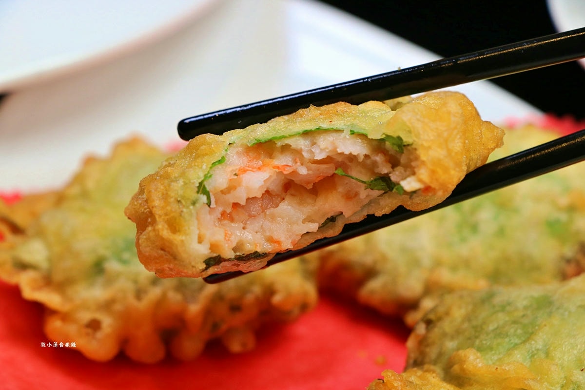 大宅門乾鍋鴨頭‧一鍋二吃,東北特色料理菜,獨門醬料炒香麻而不辣,龍鳳高湯濃郁順口!! - 第16張圖 大宅門乾鍋鴨頭‧一鍋二吃,東北特色料理菜,獨門醬料炒香麻而不辣,龍鳳高湯濃郁順口!!