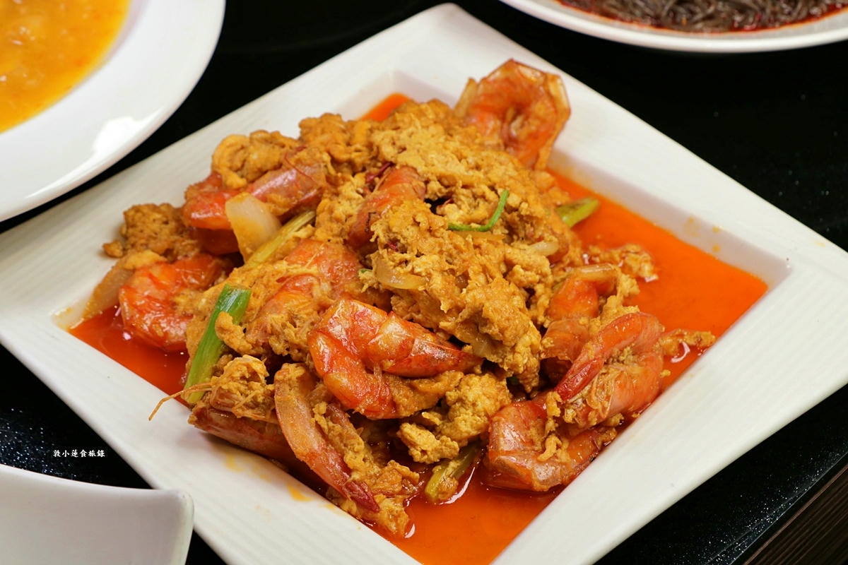 大宅門乾鍋鴨頭‧一鍋二吃,東北特色料理菜,獨門醬料炒香麻而不辣,龍鳳高湯濃郁順口!! - 第24張圖 大宅門乾鍋鴨頭‧一鍋二吃,東北特色料理菜,獨門醬料炒香麻而不辣,龍鳳高湯濃郁順口!!