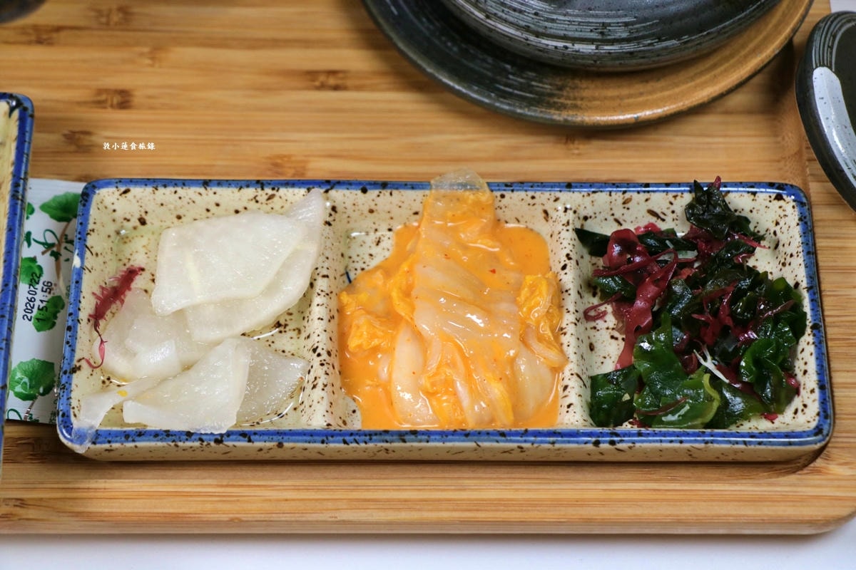 Mochi Mochi 鬆餅屋 高雄義享天地店‧聚餐約會新選擇,全台第一【極上釜飯】,豪華餐點儀式感滿滿,極黑熟成牛小排、炙燒干貝蝦濃郁超開胃!! - 第11張圖 Mochi Mochi 鬆餅屋 高雄義享天地店‧聚餐約會新選擇,全台第一【極上釜飯】,豪華餐點儀式感滿滿,極黑熟成牛小排、炙燒干貝蝦濃郁超開胃!!