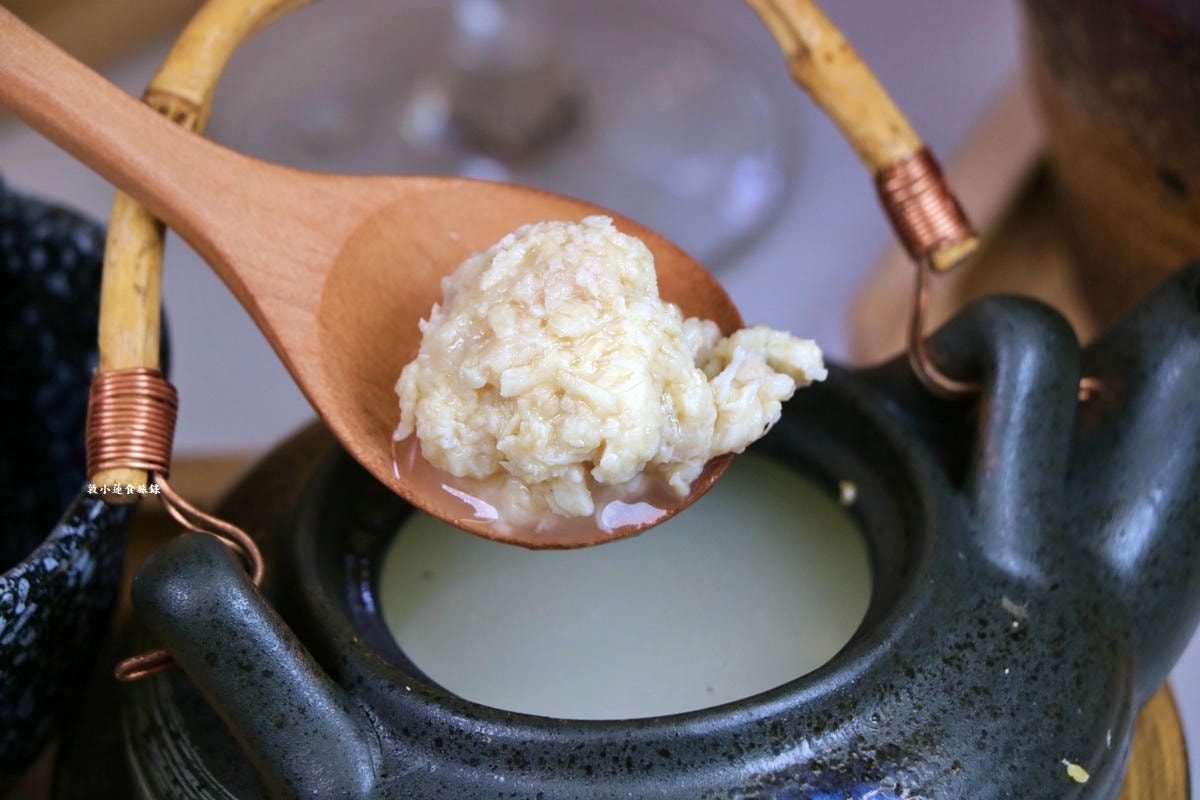 Mochi Mochi 鬆餅屋 高雄義享天地店‧聚餐約會新選擇,全台第一【極上釜飯】,豪華餐點儀式感滿滿,極黑熟成牛小排、炙燒干貝蝦濃郁超開胃!! - 第12張圖 Mochi Mochi 鬆餅屋 高雄義享天地店‧聚餐約會新選擇,全台第一【極上釜飯】,豪華餐點儀式感滿滿,極黑熟成牛小排、炙燒干貝蝦濃郁超開胃!!