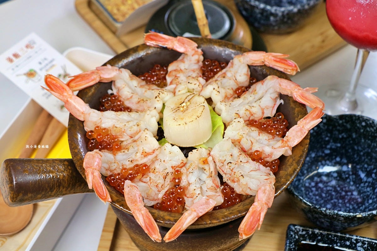 Mochi Mochi 鬆餅屋 高雄義享天地店‧聚餐約會新選擇,全台第一【極上釜飯】,豪華餐點儀式感滿滿,極黑熟成牛小排、炙燒干貝蝦濃郁超開胃!! - 第21張圖 Mochi Mochi 鬆餅屋 高雄義享天地店‧聚餐約會新選擇,全台第一【極上釜飯】,豪華餐點儀式感滿滿,極黑熟成牛小排、炙燒干貝蝦濃郁超開胃!!