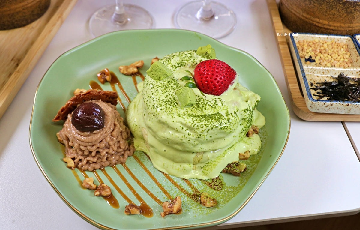 Mochi Mochi 鬆餅屋 高雄義享天地店‧聚餐約會新選擇,全台第一【極上釜飯】,豪華餐點儀式感滿滿,極黑熟成牛小排、炙燒干貝蝦濃郁超開胃!! - 第29張圖 Mochi Mochi 鬆餅屋 高雄義享天地店‧聚餐約會新選擇,全台第一【極上釜飯】,豪華餐點儀式感滿滿,極黑熟成牛小排、炙燒干貝蝦濃郁超開胃!!