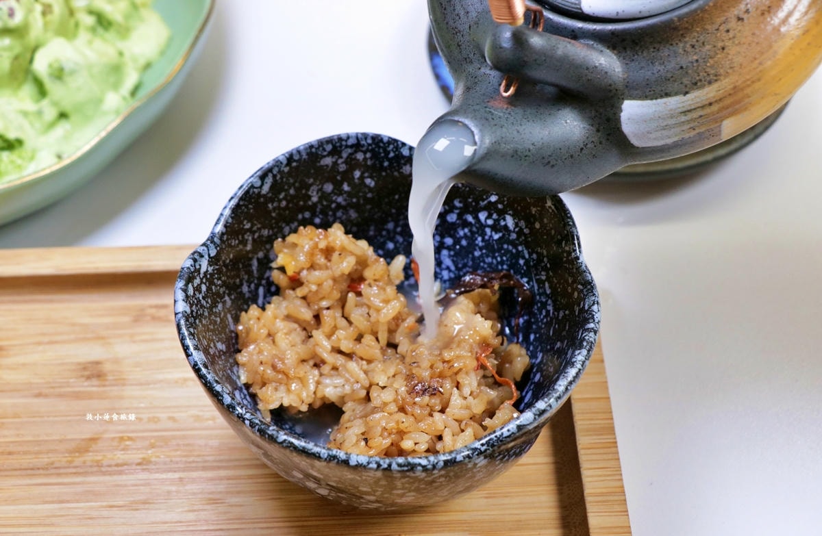 Mochi Mochi 鬆餅屋 高雄義享天地店‧聚餐約會新選擇,全台第一【極上釜飯】,豪華餐點儀式感滿滿,極黑熟成牛小排、炙燒干貝蝦濃郁超開胃!! - 第19張圖 Mochi Mochi 鬆餅屋 高雄義享天地店‧聚餐約會新選擇,全台第一【極上釜飯】,豪華餐點儀式感滿滿,極黑熟成牛小排、炙燒干貝蝦濃郁超開胃!!