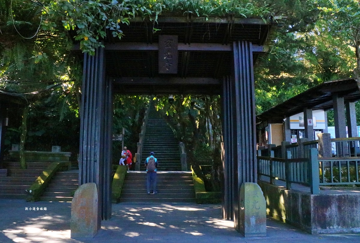 玄光寺&玄光碼頭‧青龍山步道起點玄光碼頭，參拜背山面潭唐式風格玄光寺!!