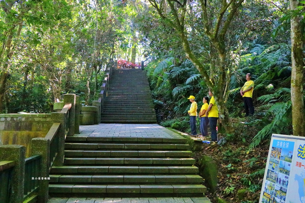 玄光寺&玄光碼頭‧青龍山步道起點玄光碼頭，參拜背山面潭唐式風格玄光寺!!