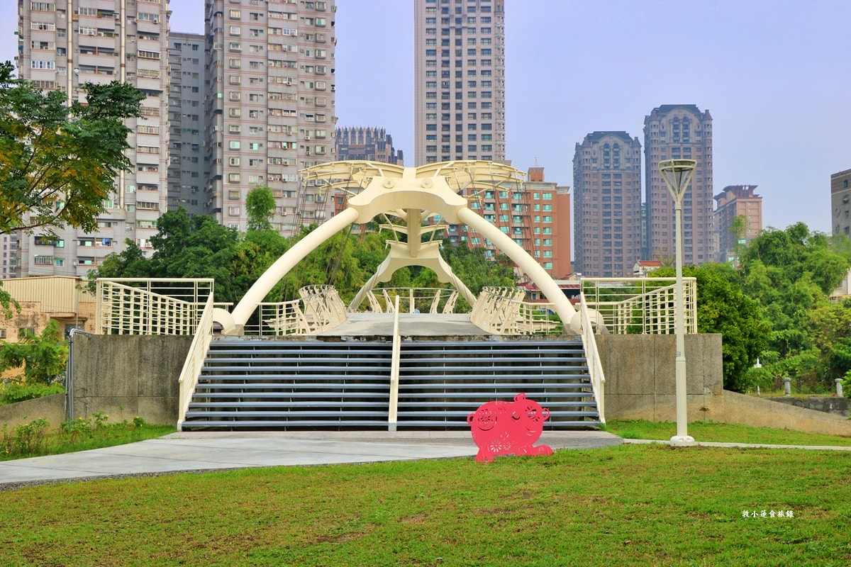 盤花公園‧榮獲2025年城市工程品質金質獎,愛河之心與中都濕地之間,全臺獨一無二盤花公園!!! - 第15張圖 盤花公園‧榮獲2025年城市工程品質金質獎,愛河之心與中都濕地之間,全臺獨一無二盤花公園!!!